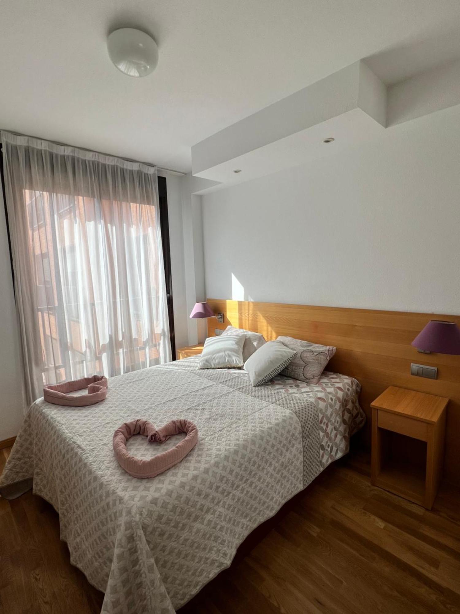 Samaniego Suite, Airport, Ifema Turistico 马德里 外观 照片