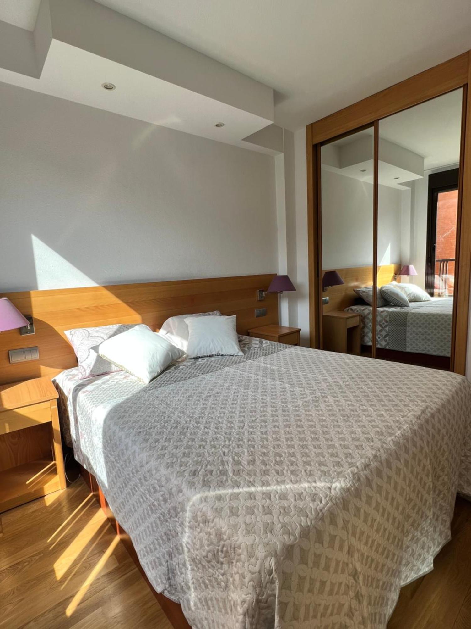 Samaniego Suite, Airport, Ifema Turistico 马德里 外观 照片